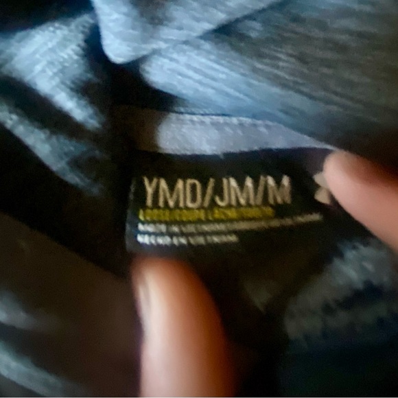 Boys underarmour - Picture 2 of 2